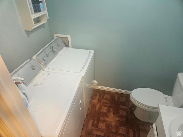 847 W 250 N, Spanish Fork, UT 84660 - laundry room featuring separate washer and dryer and baseboards