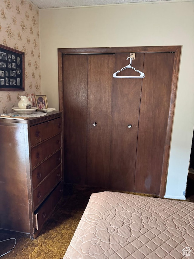 88 N 200 W, Elsinore, UT 84724 - bedroom with wallpapered walls