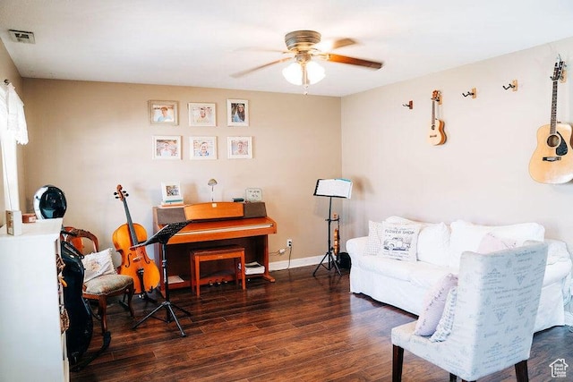 1478 S 4200 W, Cedar City, UT 84720 - living area featuring visible vents, wood finished floors, baseboards, and ceiling fan