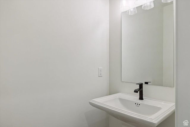 6768 W Docksider Dr Unit 298, South Jordan, UT 84009 - bathroom with a sink