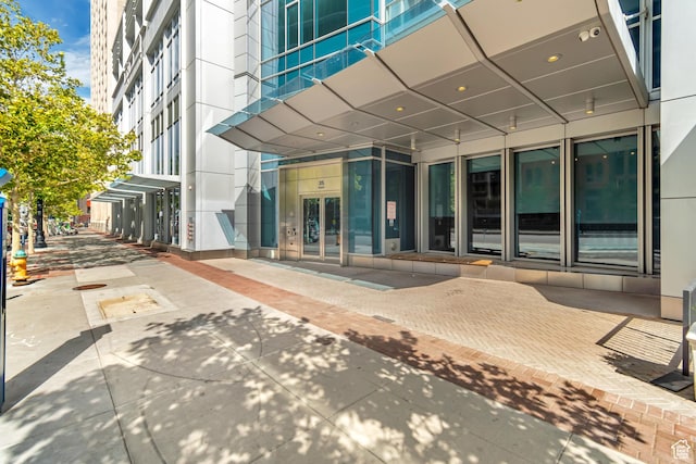 35 E 100 S Unit 204, Salt Lake City, UT 84111 - entrance to property featuring french doors