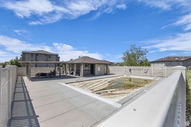 282 W 605 N Unit 307, Centerville, UT 84014 - back of house featuring a fenced backyard, a patio area, outdoor dining area, and a community pool