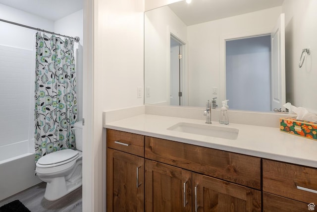 5740 Cardinal Wing Dr Unit 17, St George, UT 84790 - full bath with toilet, vanity, shower / tub combo, and wood finished floors