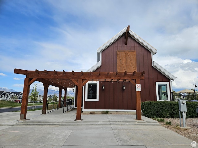 452 S Highpoint Dr, Saratoga Springs, UT 84045 - exterior space with fence and a pergola