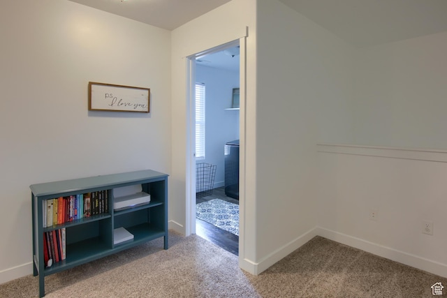 452 S Highpoint Dr, Saratoga Springs, UT 84045 - hallway featuring baseboards and carpet flooring