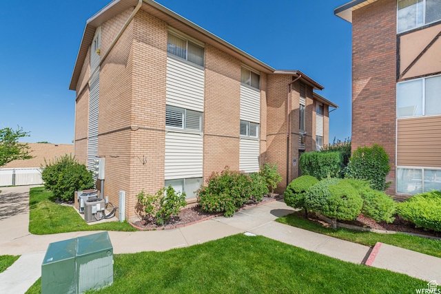 5545 S 2100 W Unit D22, Roy, UT 84067 - photo 1