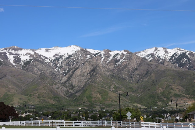 983 E Antelope Dr N, Layton, UT 84040 - view of mountain background