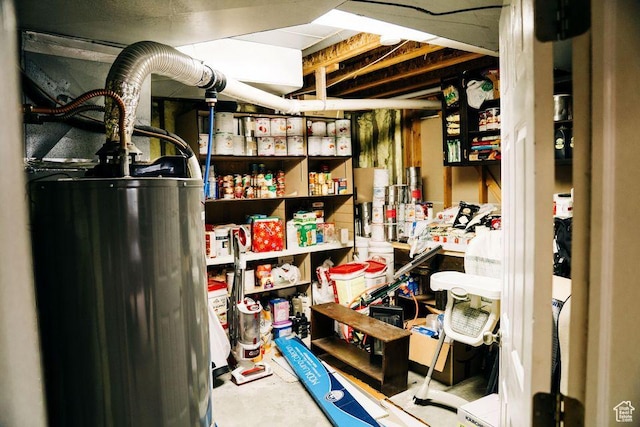290 W 300 N, Beaver, UT 84713 - unfinished below grade area featuring gas water heater