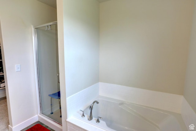 92 E 1040 N, Santaquin, UT 84655 - bathroom with a shower stall and a bath