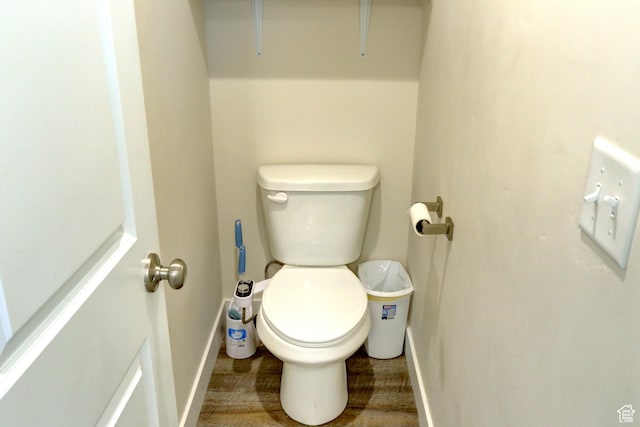 92 E 1040 N, Santaquin, UT 84655 - bathroom with toilet and baseboards
