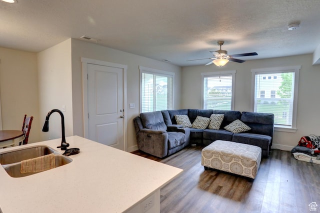 92 E 1040 N, Santaquin, UT 84655 - living area with baseboards, a ceiling fan, visible vents, and wood finished floors