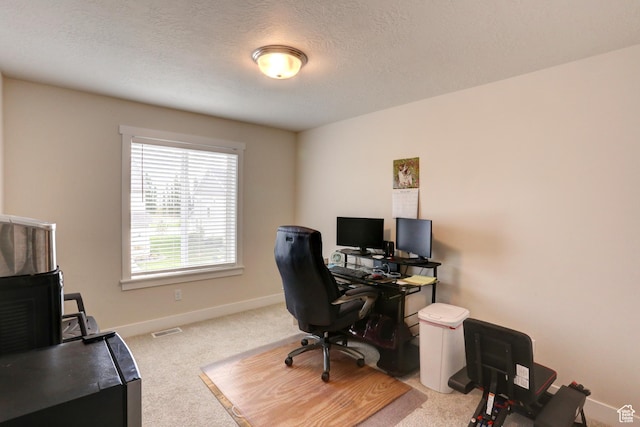92 E 1040 N, Santaquin, UT 84655 - office featuring a textured ceiling, carpet floors, and baseboards