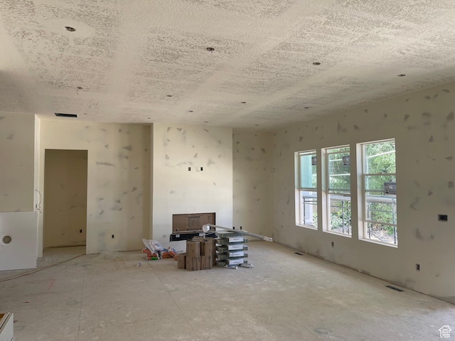 3724 S 5450 W Unit 12, West Valley City, UT 84120 - spare room featuring a textured ceiling
