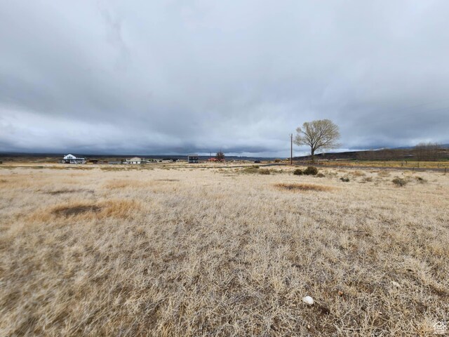 Unit 10, Loa, UT 84747 - photo 3