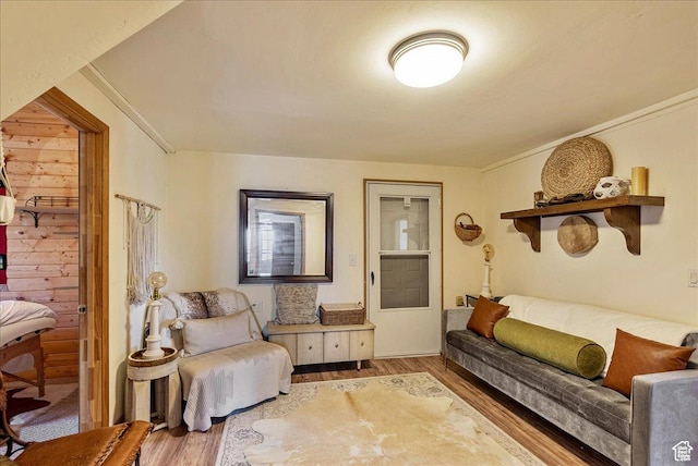 1071 S Foothill Dr E Unit 1, Kamas, UT 84036 - living area featuring wood finished floors