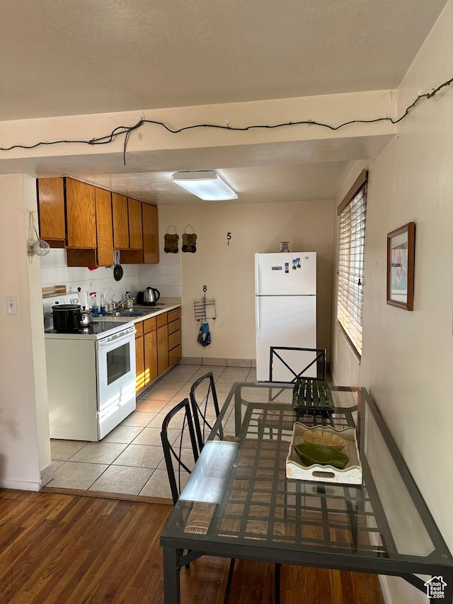 228 S 900 E, Salt Lake City, UT 84102 - photo 15