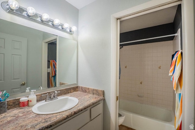 944 Gardenia Cir, St George, UT 84790 - full bath featuring vanity, toilet, and tub / shower combination