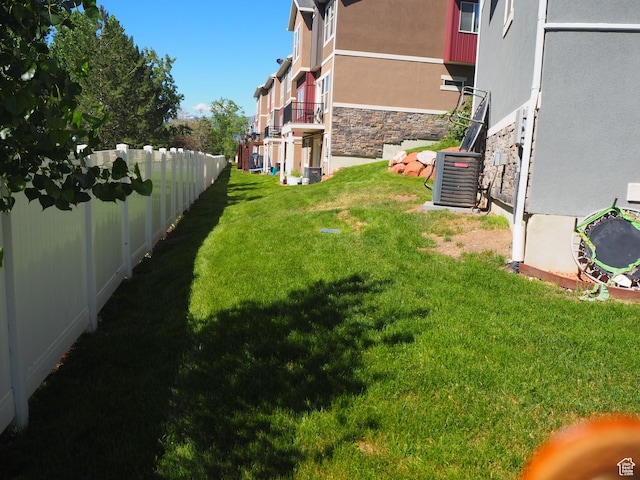 94 S Walker Ln, North Salt Lake, UT 84054 - view of yard featuring central AC