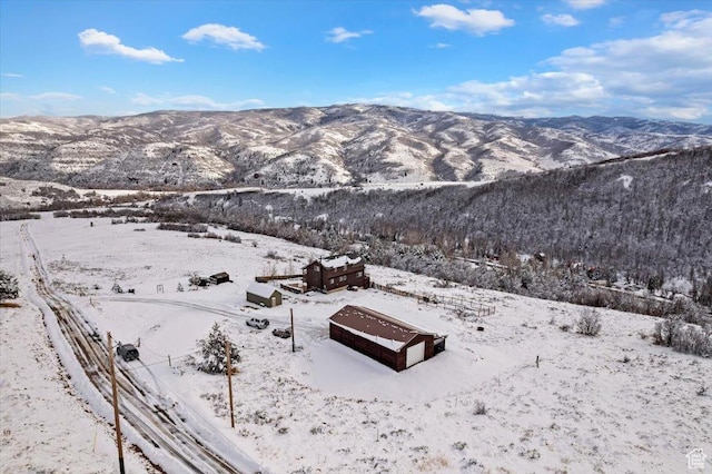 property view of mountains