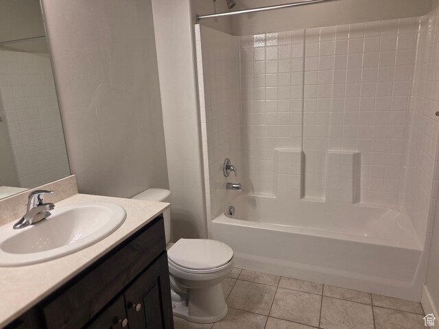 125 E Christley Ln, Elk Ridge, UT 84651 - full bathroom featuring toilet, tile patterned floors, vanity, and shower / tub combination