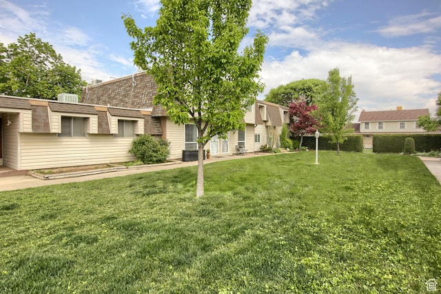 571 N 200 W, Bountiful, UT 84010 - view of green lawn