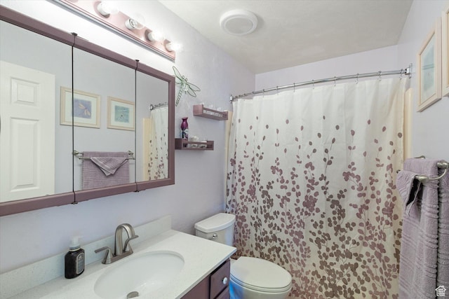 4990 S Hensley Cir, Taylorsville, UT 84129 - full bath with toilet, vanity, and curtained shower