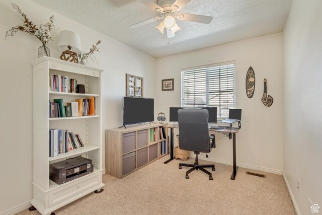 747 N 200 E, Springville, UT 84663 - office space with a textured ceiling, carpet, visible vents, ceiling fan, and baseboards