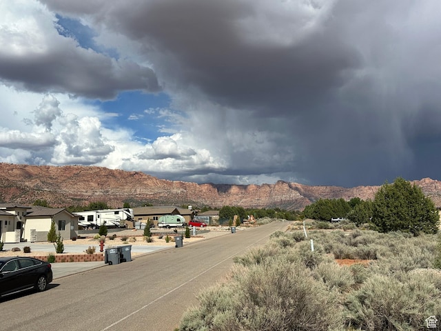 1152 E Red Sage Dr, Apple Valley, UT 84737