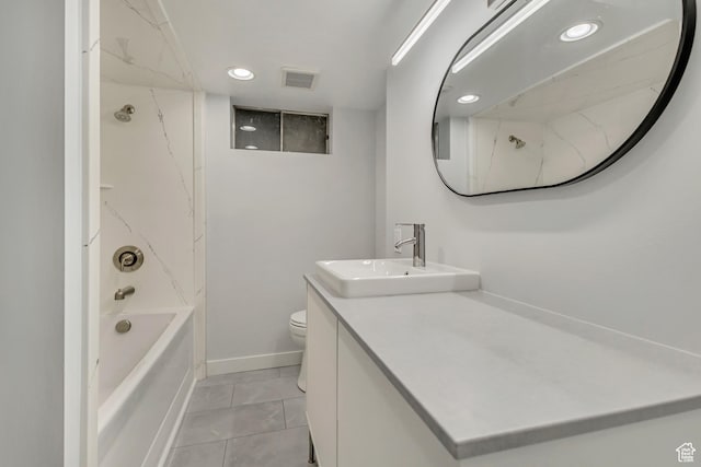 bathroom with recessed lighting, toilet, baseboards, visible vents, and vanity