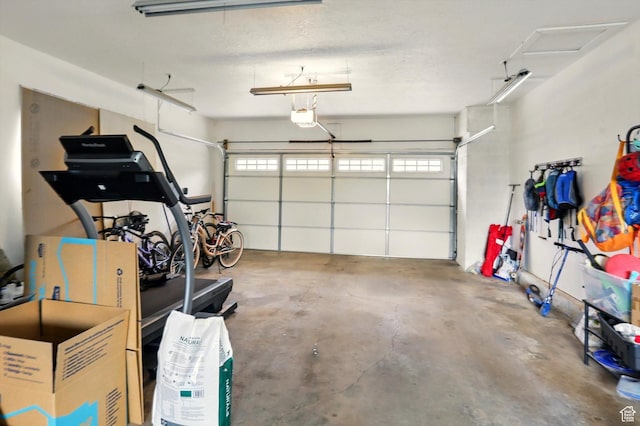 569 N 700 E, Mapleton, UT 84664 - garage featuring a garage door opener