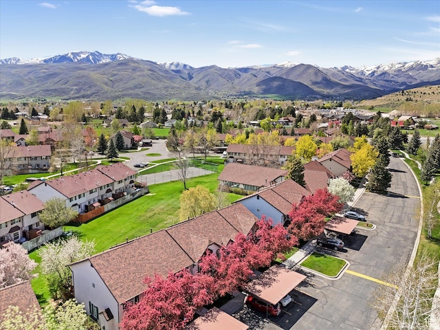 890 E Hamlet Cir N, Midway, UT 84049 - drone / aerial view featuring a mountain view and a residential view