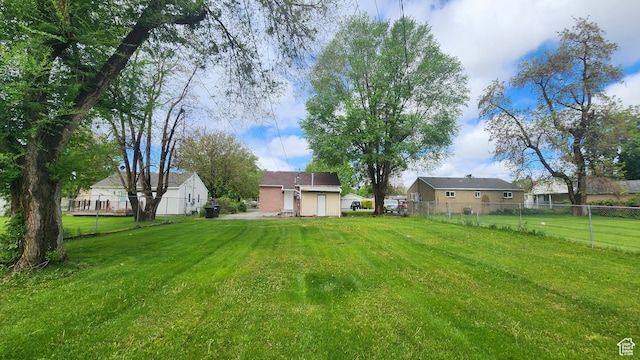 view of yard featuring fence