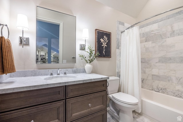 680 S Davis Blvd, Bountiful, UT 84010 - full bathroom featuring toilet, shower / bath combo, and vanity