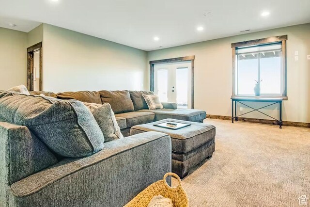 2869 S Chukar Dr Unit 63, Garden City, UT 84028 - living area featuring carpet flooring, baseboards, a healthy amount of sunlight, and recessed lighting
