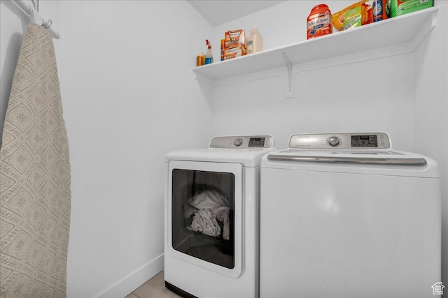8072 N Rock Creek Cove Ln, Eagle Mountain, UT 84005 - laundry area with laundry area and independent washer and dryer