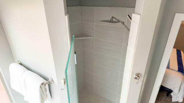 full bathroom featuring a stall shower and ensuite bath
