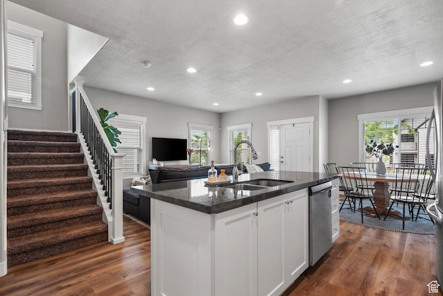 4455 W Glendon Dr, Lehi, UT 84043 - kitchen featuring a sink, stainless steel dishwasher, a textured ceiling, and recessed lighting
