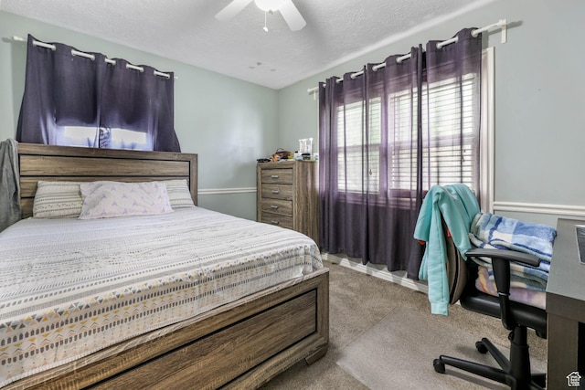 173 W 300 N, Bountiful, UT 84010 - bedroom featuring carpet, ceiling fan, and a textured ceiling