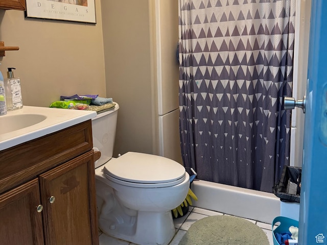 full bath with toilet, tile patterned flooring, vanity, and curtained shower