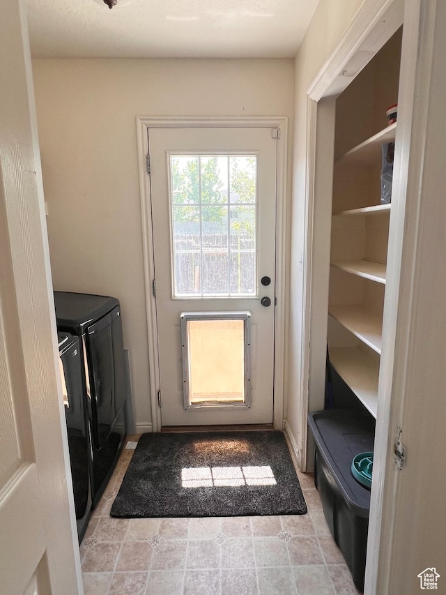 354 E 950 S, Payson, UT 84651 - laundry area featuring washing machine and clothes dryer