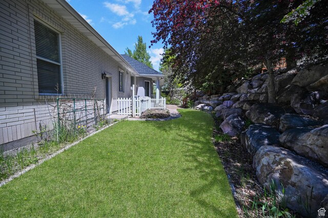 90 S Sherwood Dr, Providence, UT 84332 - view of yard