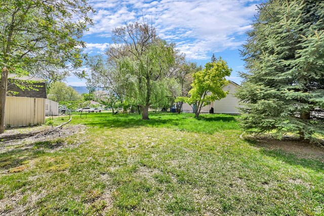 256 13th St, Ogden, UT 84404 - view of yard