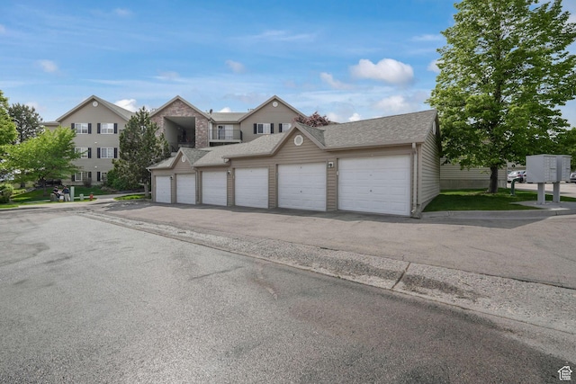 1693 W Westbury Unit D, Lehi, UT 84043 - view of garage