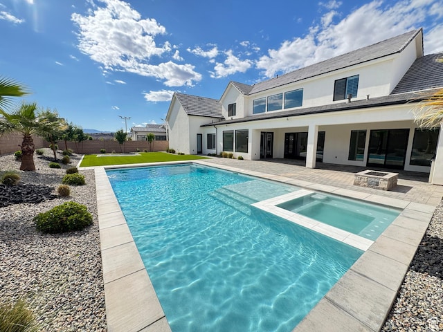 2832 E Stonedale Dr, St George, UT 84790 - view of pool featuring a patio and a pool with connected hot tub