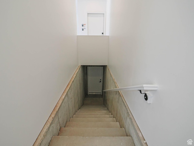 7044 S 1700 E, Cottonwood Heights, UT 84121 - photo 26