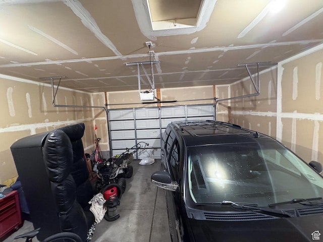 1661 S 1960 E, Spanish Fork, UT 84660 - garage with a garage door opener