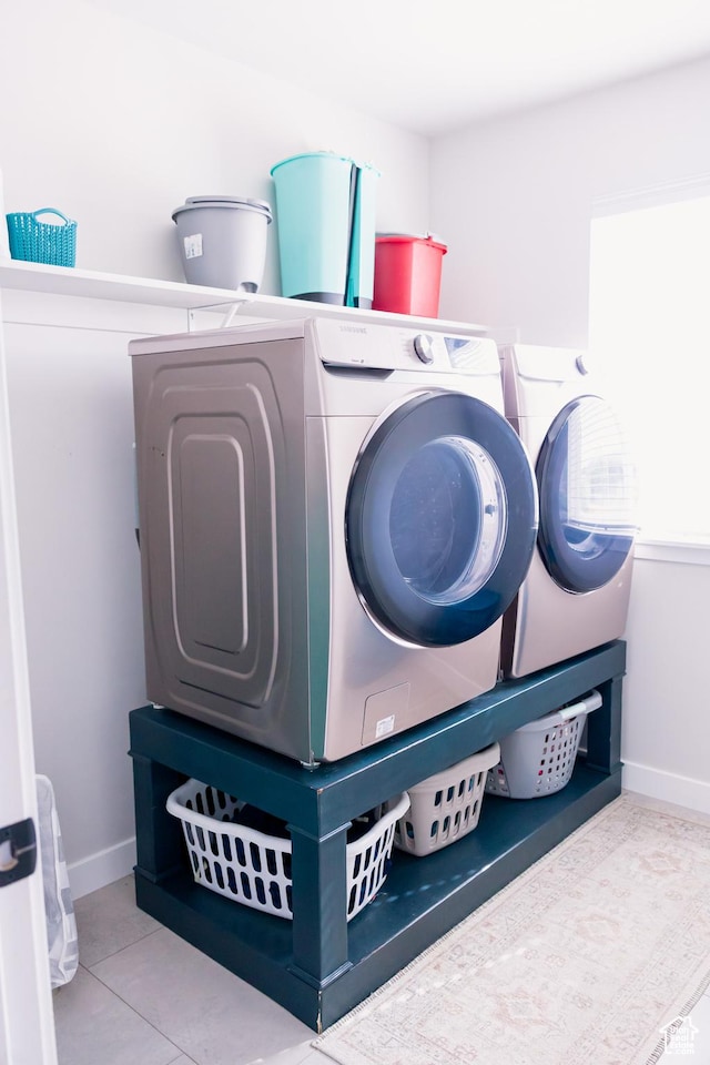 14944 S Beckham Dr W, Herriman, UT 84096 - clothes washing area featuring independent washer and dryer, baseboards, and tile patterned floors