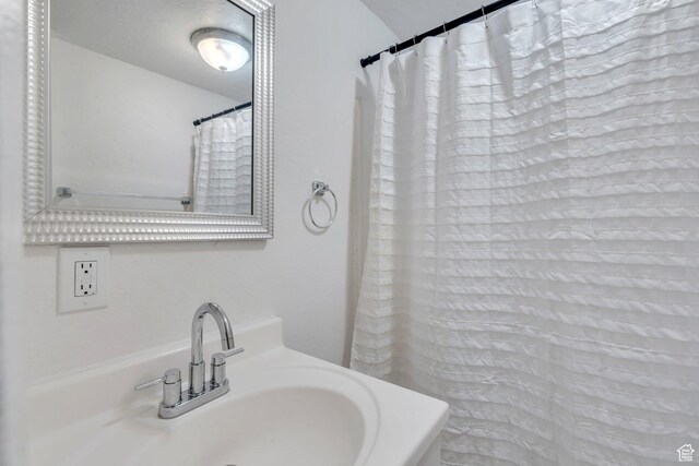 358 W 400 S, Provo, UT 84601 - bathroom featuring a sink