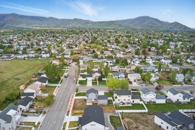 677 E 700 N, Tooele, UT 84074 - aerial perspective of suburban area featuring mountains