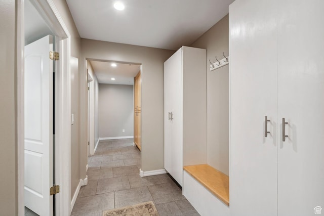 2863 S Cove Ln, Bountiful, UT 84010 - mudroom featuring recessed lighting and baseboards
